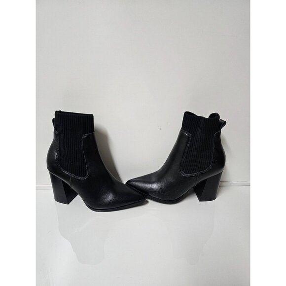STEVE MADDEN Hollis Bootie In Black Size 5.5M - Picture 4 of 9